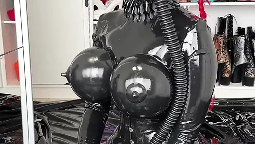 Cum Play with Me in Heavy Rubber