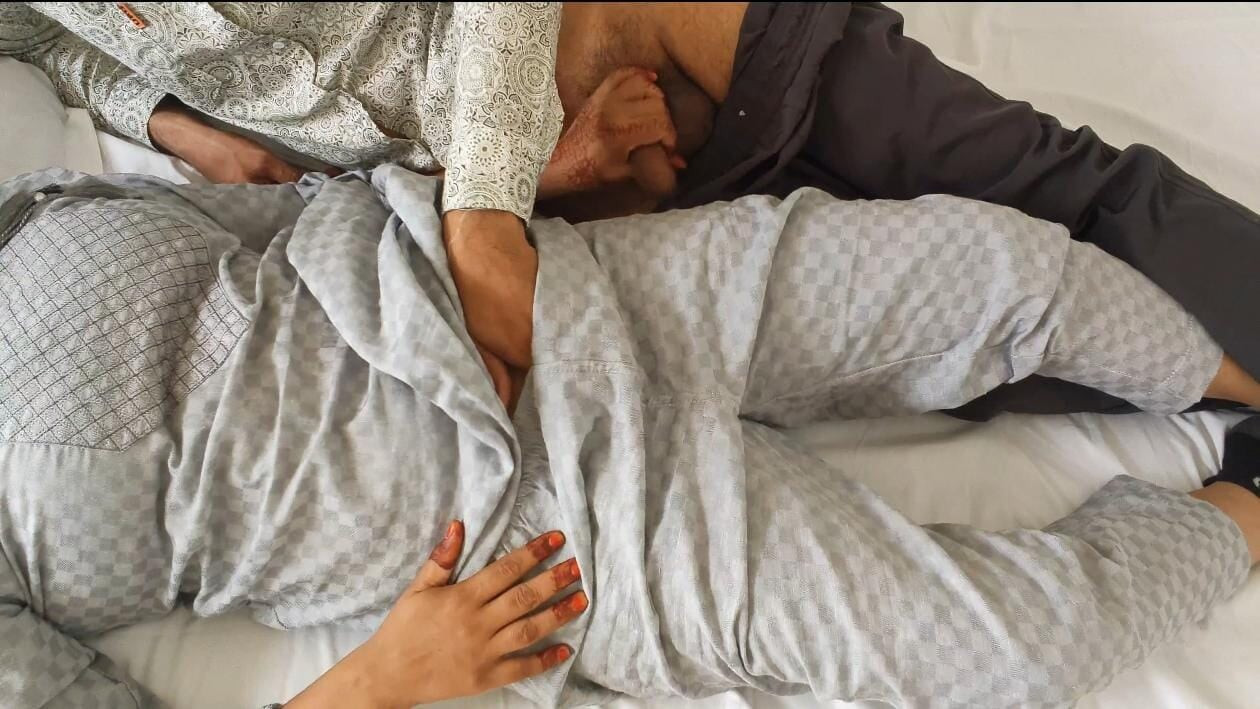印度女孩緊屄操逼XXX影片 印度女孩緊屄操逼XXX影片