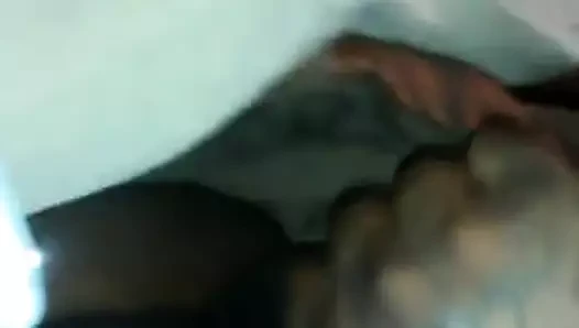 Benim getto orospu için başka bir deli büstü