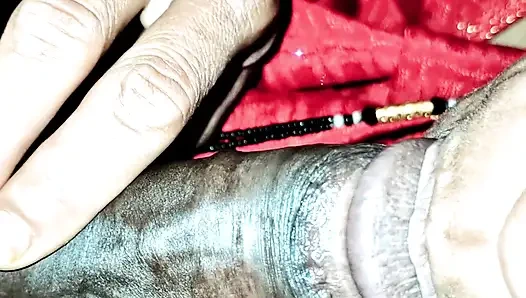 Desi Bhabhi's Thirsty Youth