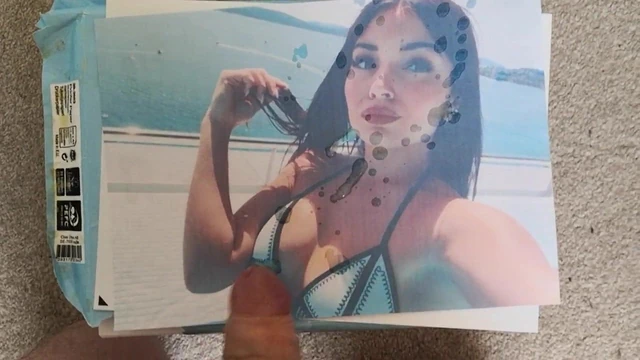 Cum tribute for SluttyMia1403