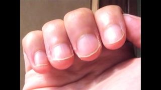 40 - Olivier handen en nagels fetisj handaanbidding (09 2014)