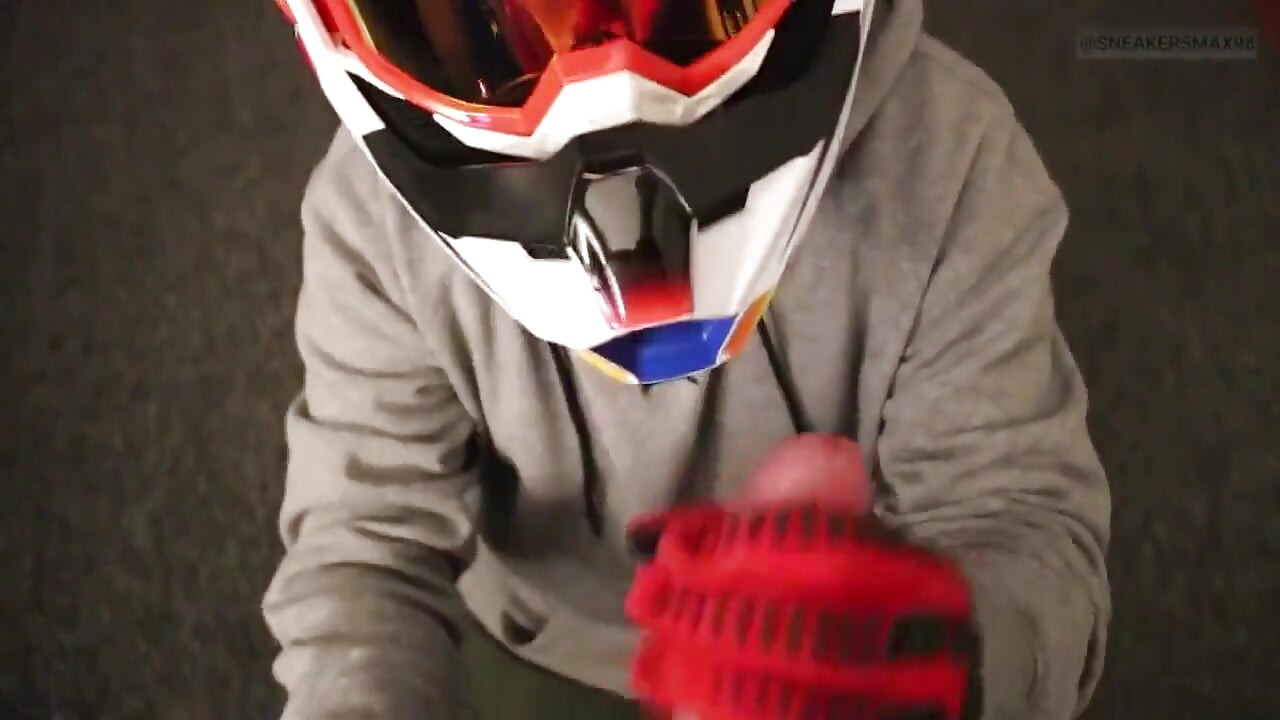 Mxhelmetのギアヘッド吸うディック