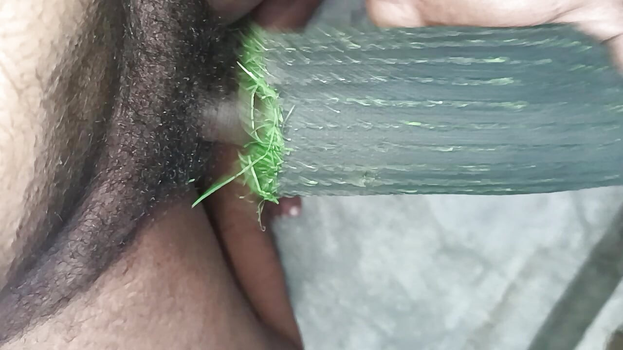Чёрные пары наслаждаются