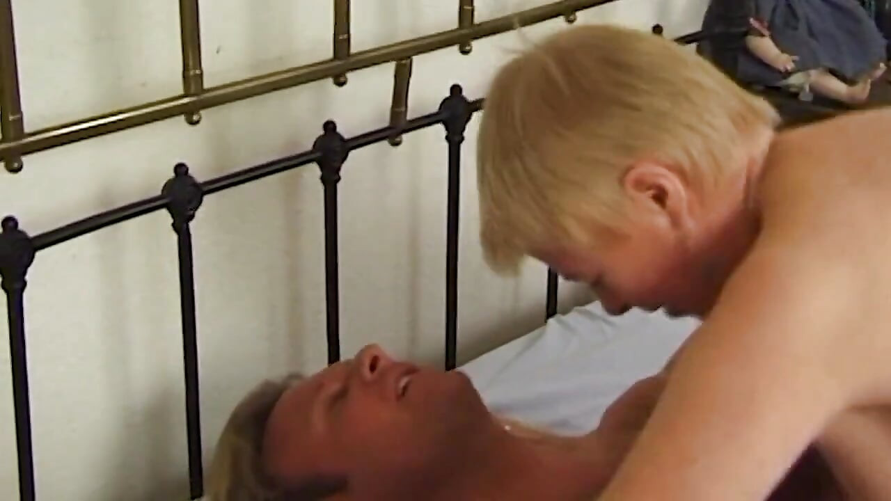 Horny Granny Seduces Young Guy for Intense Hardcore Pounding