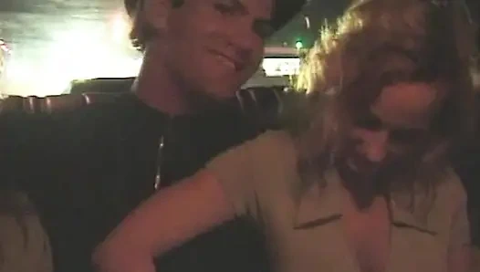 Wilde Taxifahrt: Heiße Momente bei Nacht