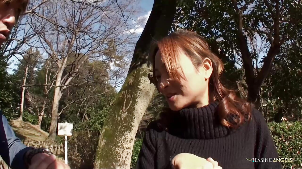 試鏡過渡到三人行，我想操的豐滿亞洲母親對性行為有強烈的渴望