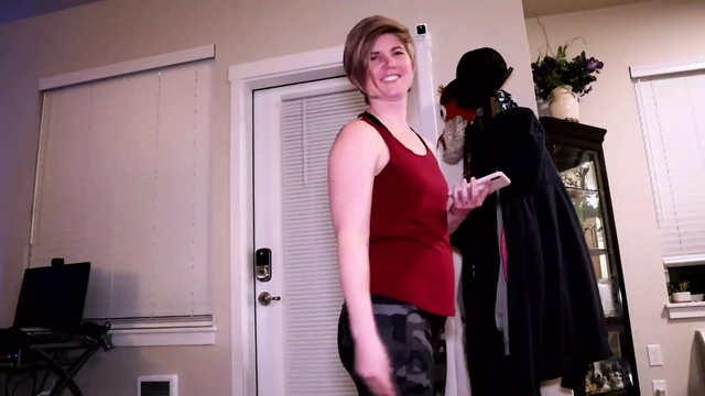 Giantess: Shrink Ray Domination