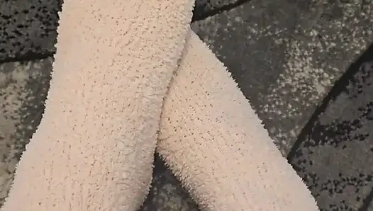 Foot Fetish Jerk off to My Perfect Feet