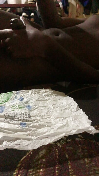 masturbating in my Bed until I cum