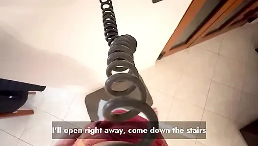 Kurye kıza yarak teşhiri yapıyor!