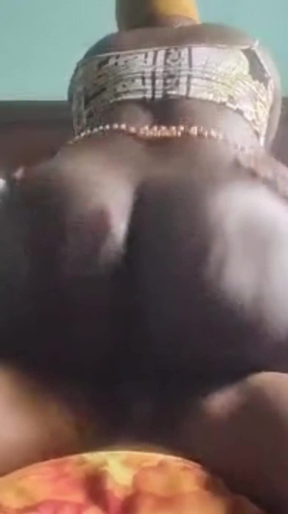 Yerel Lagos Çift Otelde Sevişiyor Ft Hilda Büyük Şişman Göt