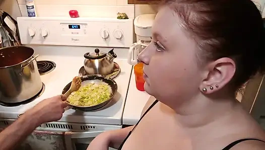 3 cabai daun bawang dimasak dengan minyak dan ngocok kontol