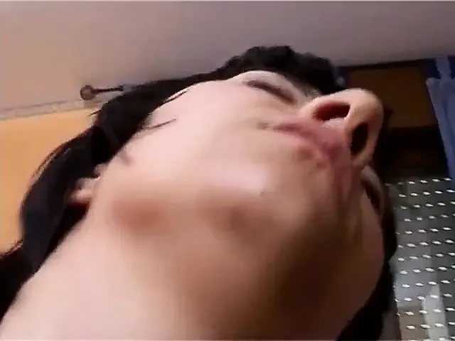 黑发熟女和大鸡巴