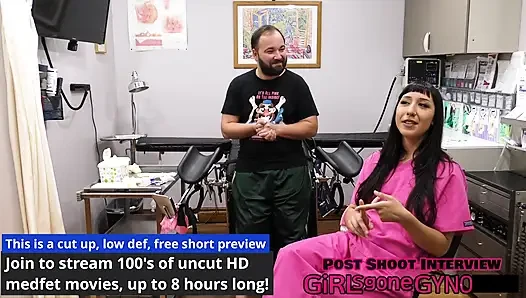 Fisik pintu masuk Universitas Tampa - selena sativa