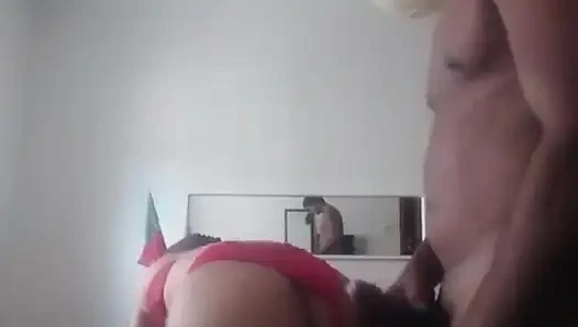 Çok sıkı latin 21 cm ile başa çıkabilir