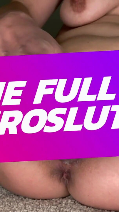 Un momento potente da "Euroslut disperato grande clitoride puttana masturbazione figa bagnata"