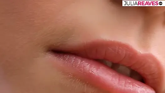 Cewek rambut pirang ngentot memeknya pakai dildo setelah ngentot pakai jari