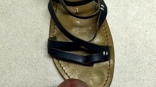 Cum on sandals