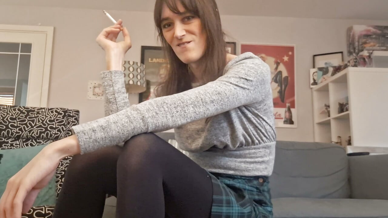 Smoking fetish Chaela Gremory