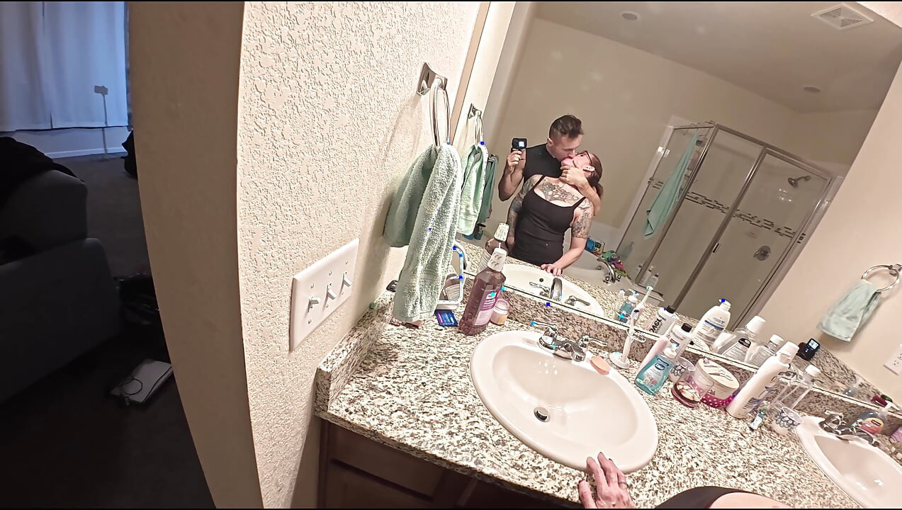 Stepson Fucked His Stepmom Creampied and Made Video