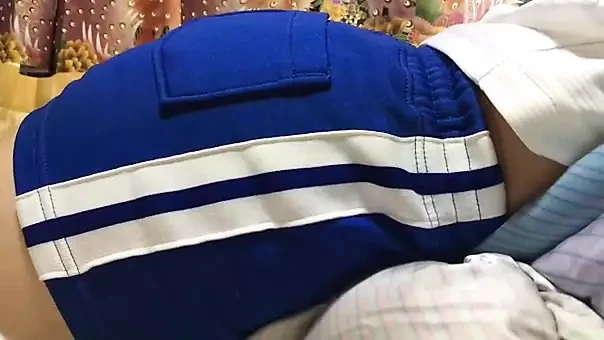 Japon spor giyim boşalması