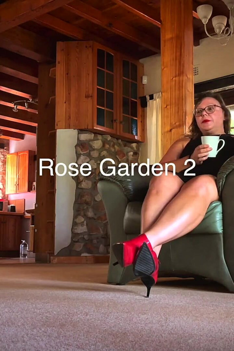 Dominatrix Mistress April - Zip the pussy