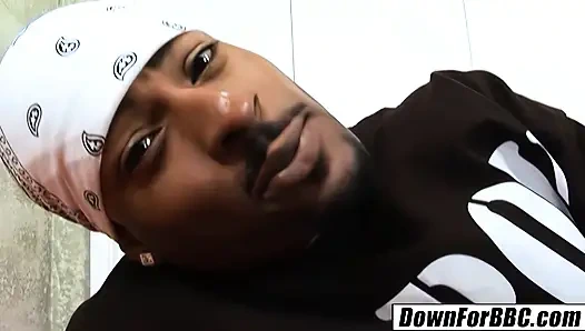 CUMA PENGEN KONTOL KULIT HITAM - cewek semok kulit hitam dengan pantat bahenol lagi asik dientot habis-habisan sama kontol raksasa pria kulit hitam