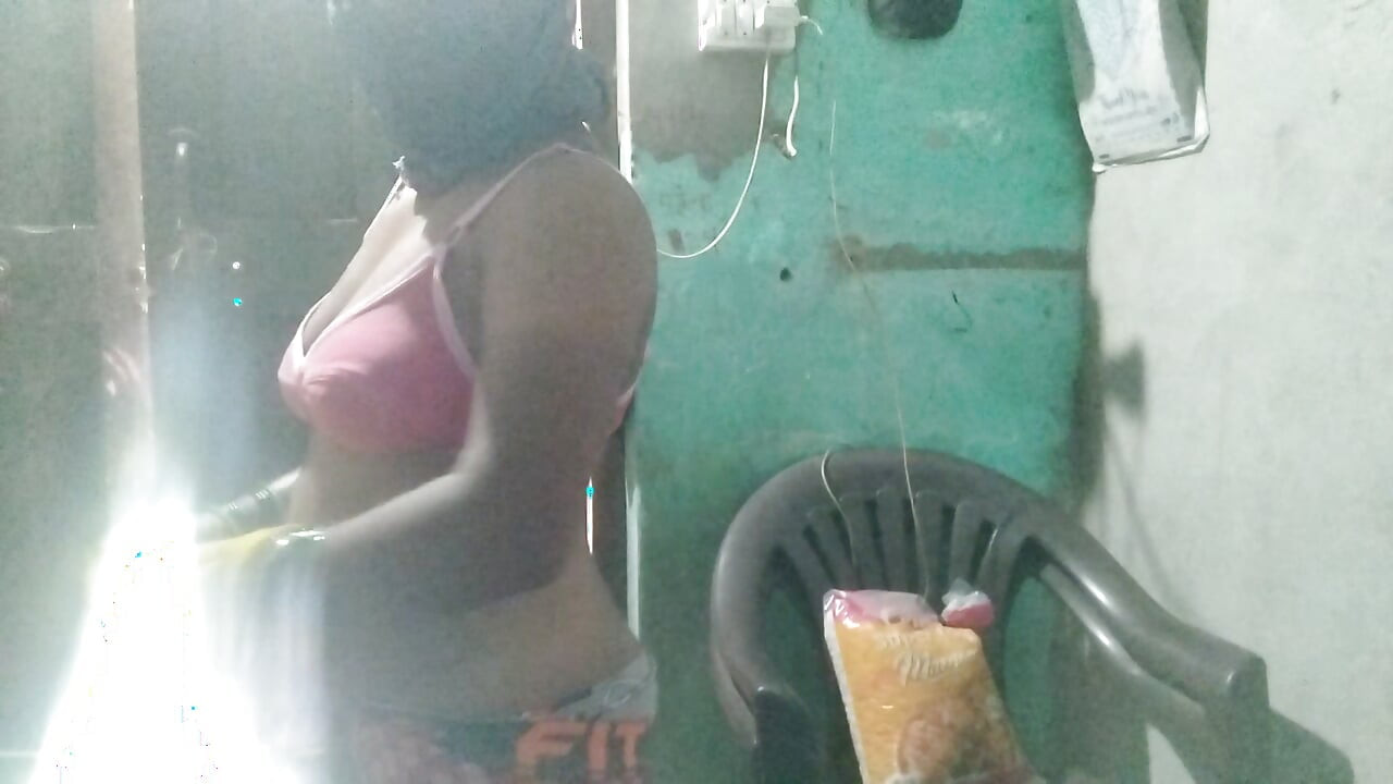 Meri friend ki bhabhi ki chudai kiya friend ghar pe nhi tha bhabhi ki full chudai