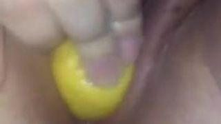 Limão na buceta