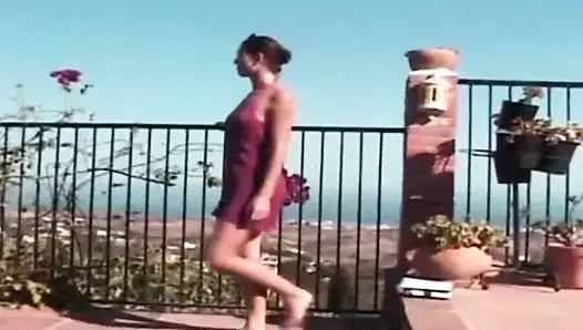 Büyük Omar'ın İngiliz maceraları göt sikişi tatilleri (2001)