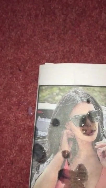 Kim Kardashian Cum Tribute 2