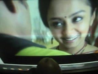 AAAhhhh Jyothika my shag queen.. precum on jothika