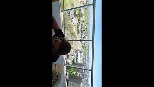 Kocam Ve Ben Kiralık Bir Dairede Eğlendik: Sokak Manzaralı Balkonda Oral Seks Ve Yatak Odasında Seks.