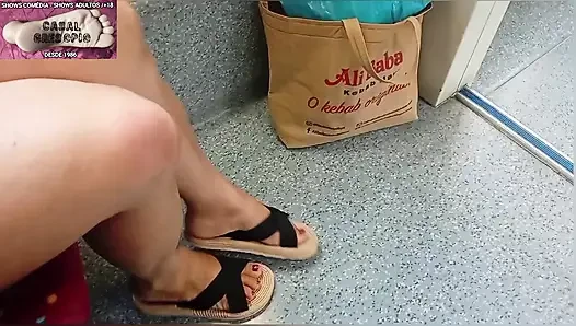 ÖFFENTLICHER VERKEHR 13