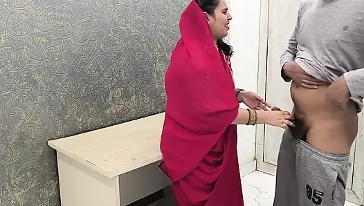Kayınvalide chudai ağzına boşalıyor
