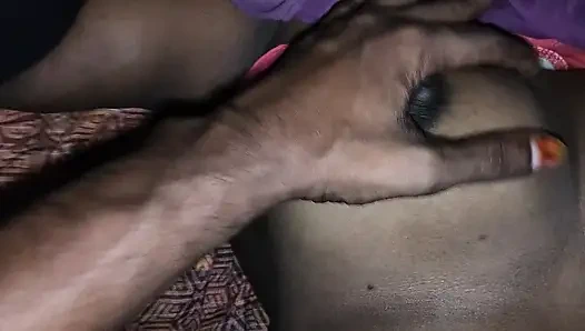 Deshi dorf romantisches paar sex ehemann ehefrau in voller zeit genießen