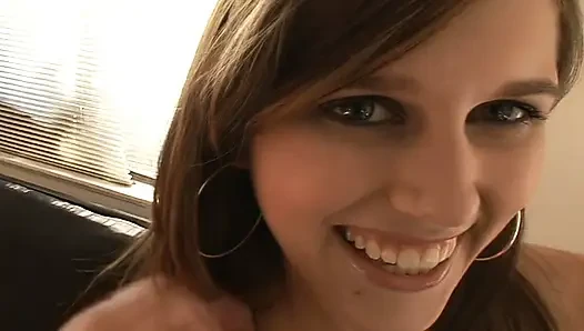 Brunette Babe in Passionate Oral Pleasure