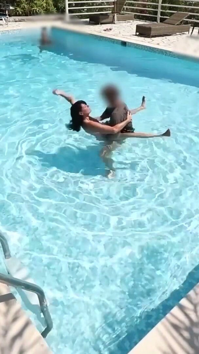 Kinky cumshot party in the Porno Villa! My asshole is for everyone! Free choice of hole! | Clip 1
