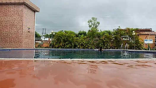 Sperm Floating in the Pool, Hard Sex in the Water, Double Orgasm