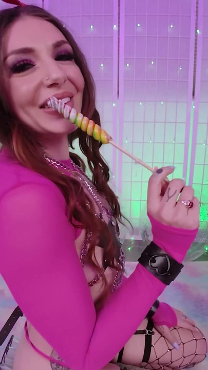 Brenna Mckenna Deepthroat Gagging Service