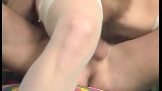 Nine kıllı deliğine yarak alıyor