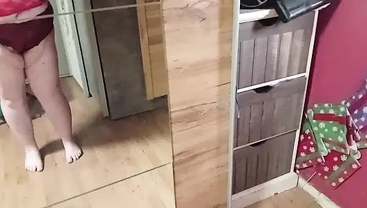 BBW likes to show itself in lingerie