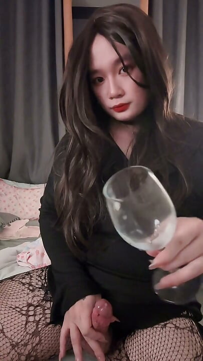 The Super Beautiful Ladyboy Ejaculates Three Times From the Milk in the Cup