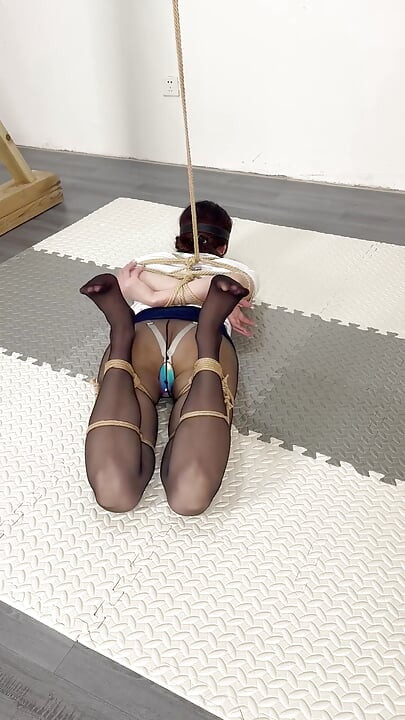 A New Experience of the "climax Magic Weapon" for the Flight Attendant Stepsister