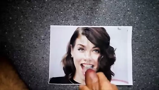 Lauren cohan haraç (büyük yük, ağır çekim, 2 açı)