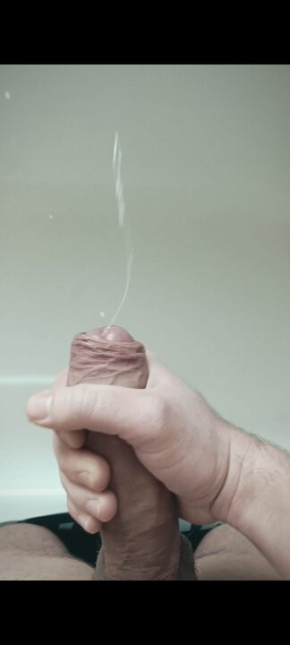 Huge cum