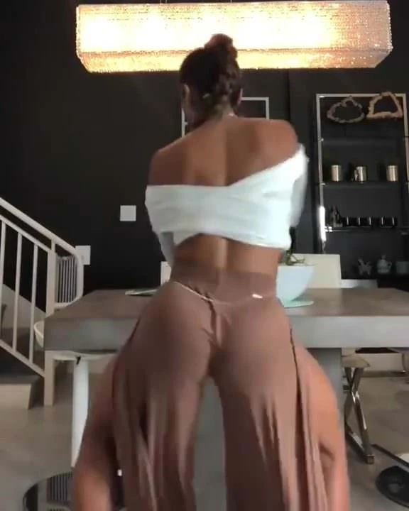 Twerking dance