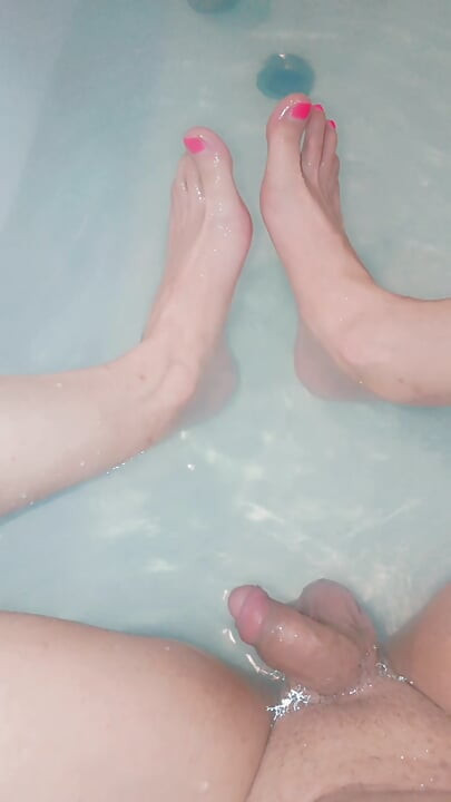 Masturbation compilation in my bath