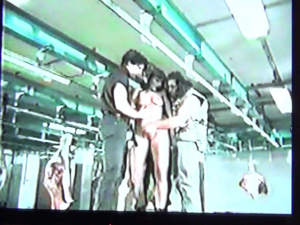 szylvia en gangbang militaire
